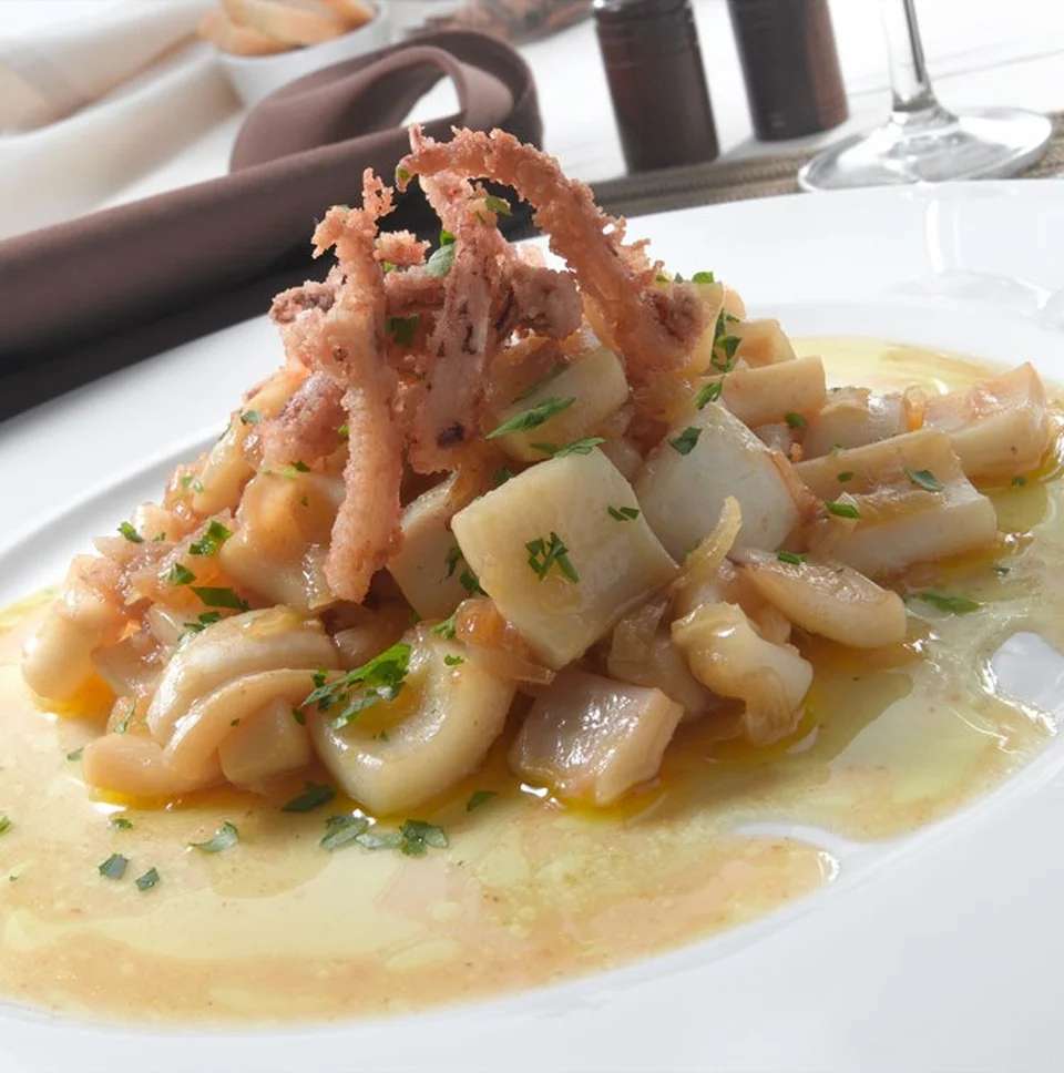 Calamares Encebollados