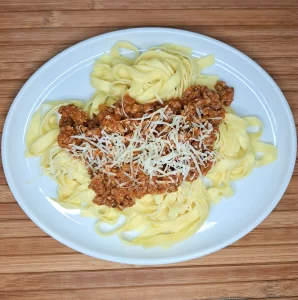 Tallarines con Boloñesa