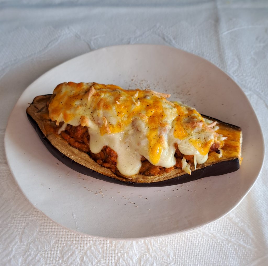 Berenjenas rellenas. C Dieta mediterránea.